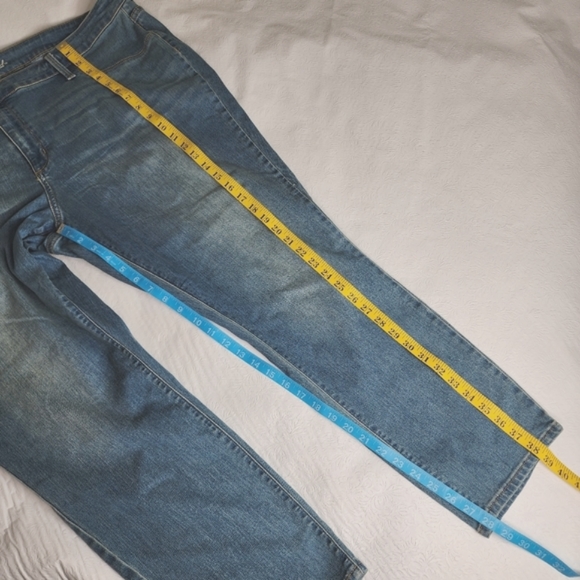 Universal Thread Blue Denim Jegging Light Wash Jeans Women's Plus Size 28 - Picture 6 of 11